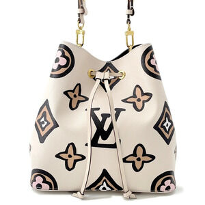 Louis Vuitton Shoulder Bag Monogram Wild Heart Neo Noe Cream